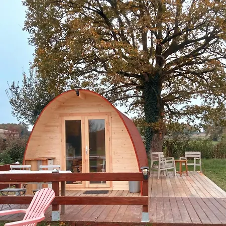 Safaripod Les Pourettes Hotel Feusines Exterior photo